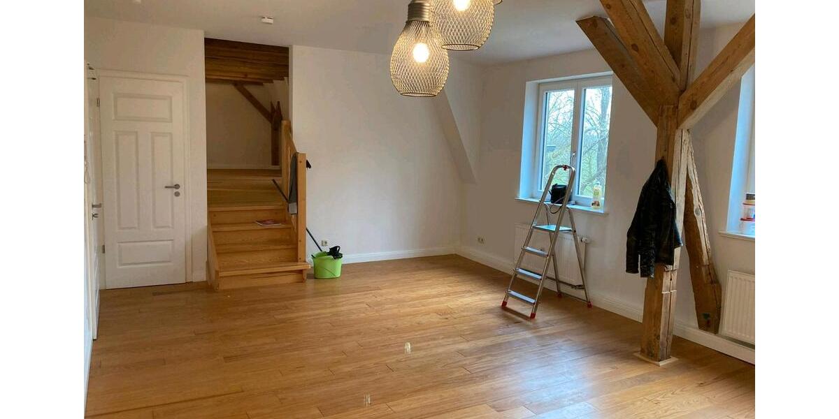 Dachgeschoßwohnung Steinhagen - 2 Zimmer, 84 m&sup2;, 960&euro; | Angebot:26527055