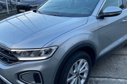 VW T-Roc 16.101 km 29.999 &euro; Bergen auf Rügen 18528