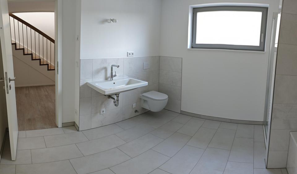 Etagenwohnung Stralsund - 3 Zimmer, 118 m&sup2;, 1.750&euro; | Angebot:26004976