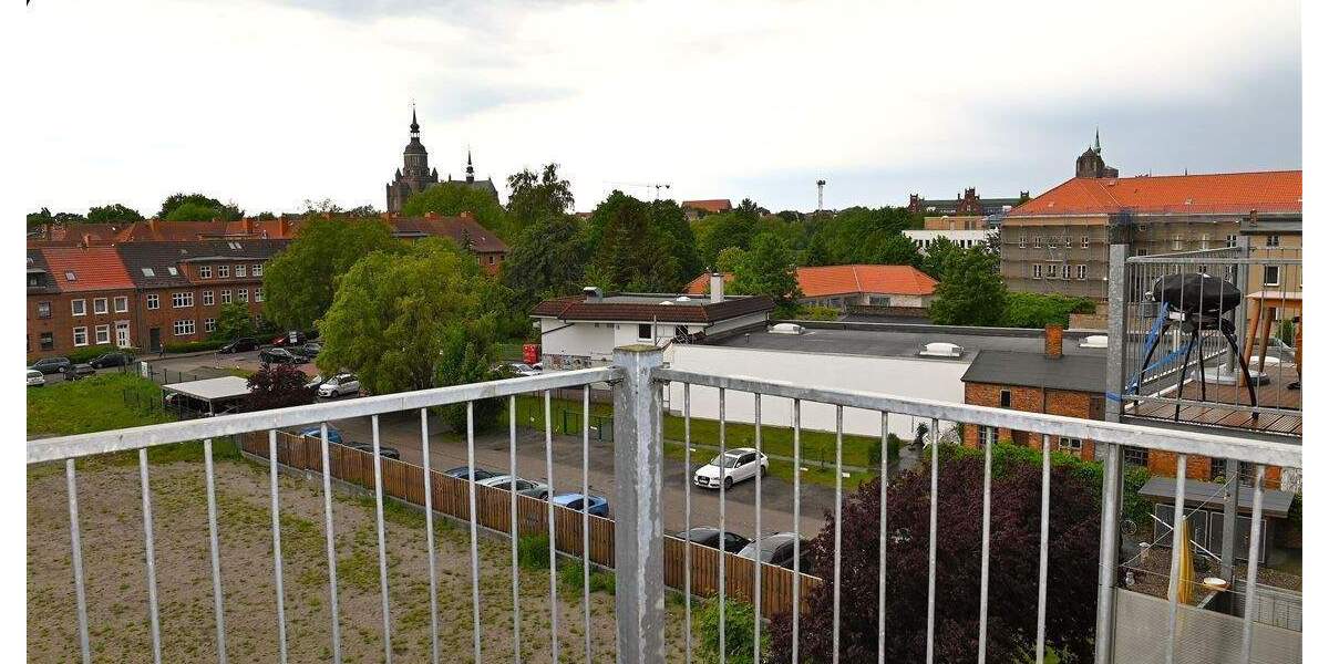 Etagenwohnung Stralsund Franken - 3 Zimmer, 107 m&sup2;, 980&euro; | Angebot:25834676