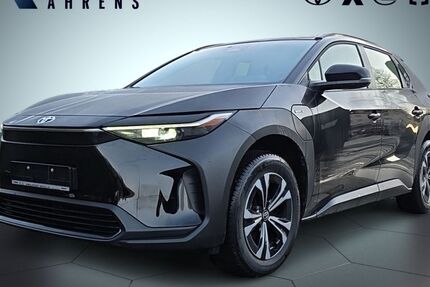 Toyota bZ4X 10.900 km 30.990 &euro; Stralsund 18437