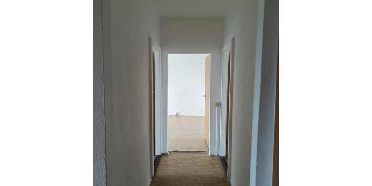 Etagenwohnung Franzburg - 4 Zimmer, 78 m&sup2;, 468&euro; | Angebot:23874364