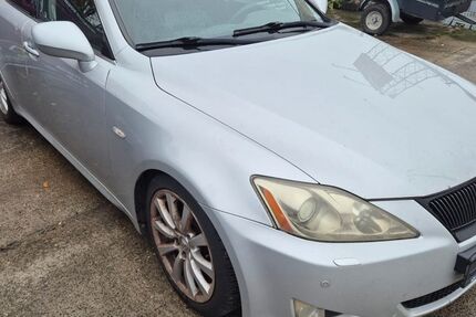 Lexus IS 220 329.000 km 1.500 &euro; Stralsund 18437