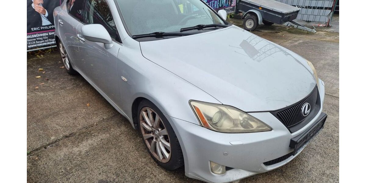 Lexus IS 220 329.000 km 1.500 &euro; Stralsund 18437