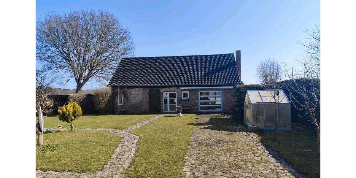 Doppelhaushälfte Sundhagen - 5 Zimmer, 153 m&sup2;, 350.000&euro; | Angebot:25869952