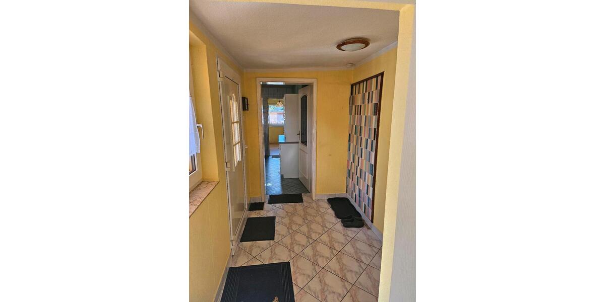 Doppelhaushälfte Barth - 4 Zimmer, 66 m&sup2;, 130.000&euro; | Angebot:22047668