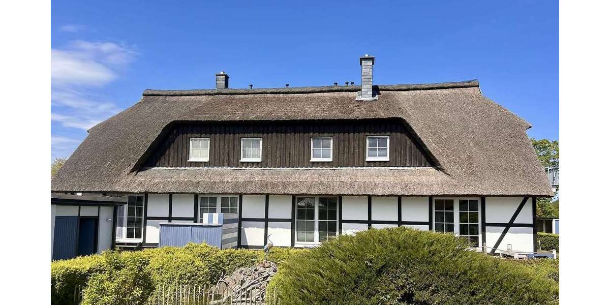 Einfamilienhaus Gingst - 18 Zimmer, 693 m&sup2;, 990.000&euro; | Angebot:25900011
