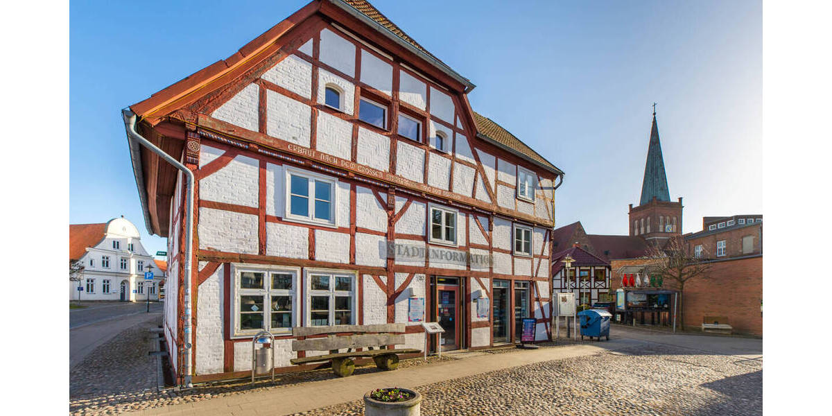 Reihenmittelhaus Bergen auf Rügen Bergen - 4 Zimmer, 97 m&sup2;, 247.000&euro; | Angebot:26319183
