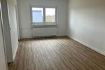 Etagenwohnung Stralsund Langendorfer Berg - 3 Zimmer, 66 m&sup2;, 400&euro; | Angebot:25962489