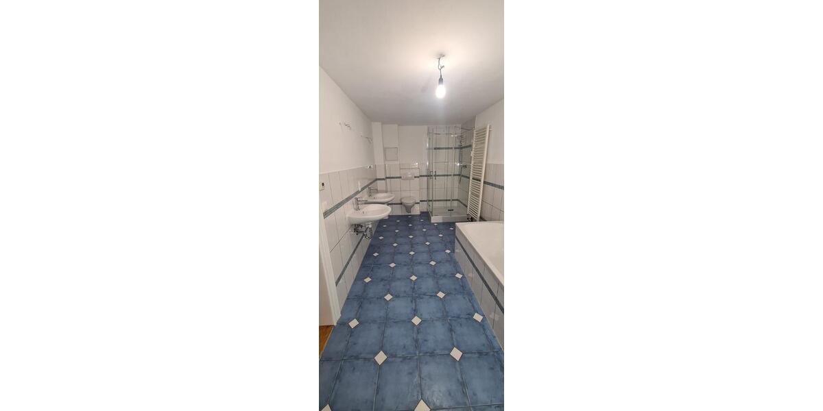 Erdgeschoßwohnung Gingst - 1 Zimmer, 65 m&sup2;, 499&euro; | Angebot:25350743