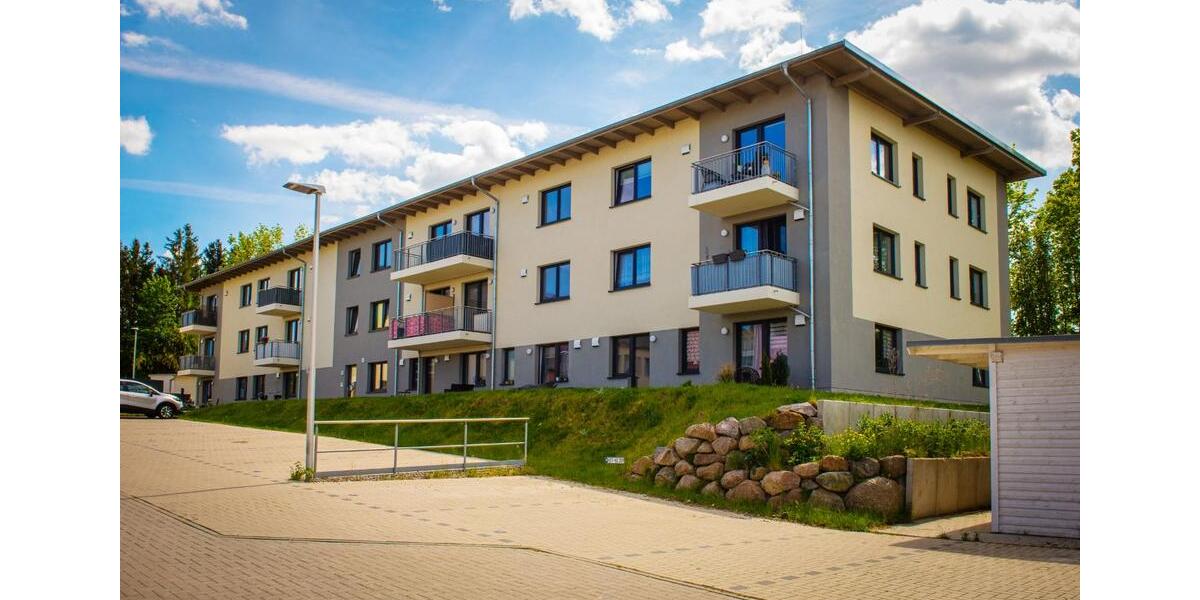 Etagenwohnung Stralsund Langendorfer Berg - 1 Zimmer, 38 m&sup2;, 366&euro; | Angebot:16377650