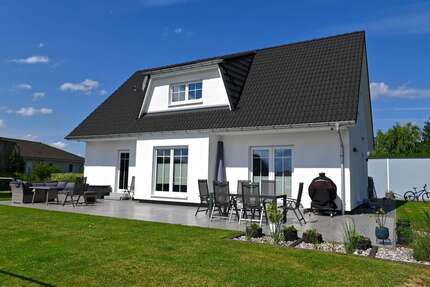 Haus Pantelitz - 5.5 Zimmer, 144 m&sup2;, 700.000&euro; | Angebot:27279485