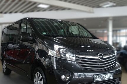 Opel Vivaro 122.197 km 18.990 &euro; Stralsund 18435
