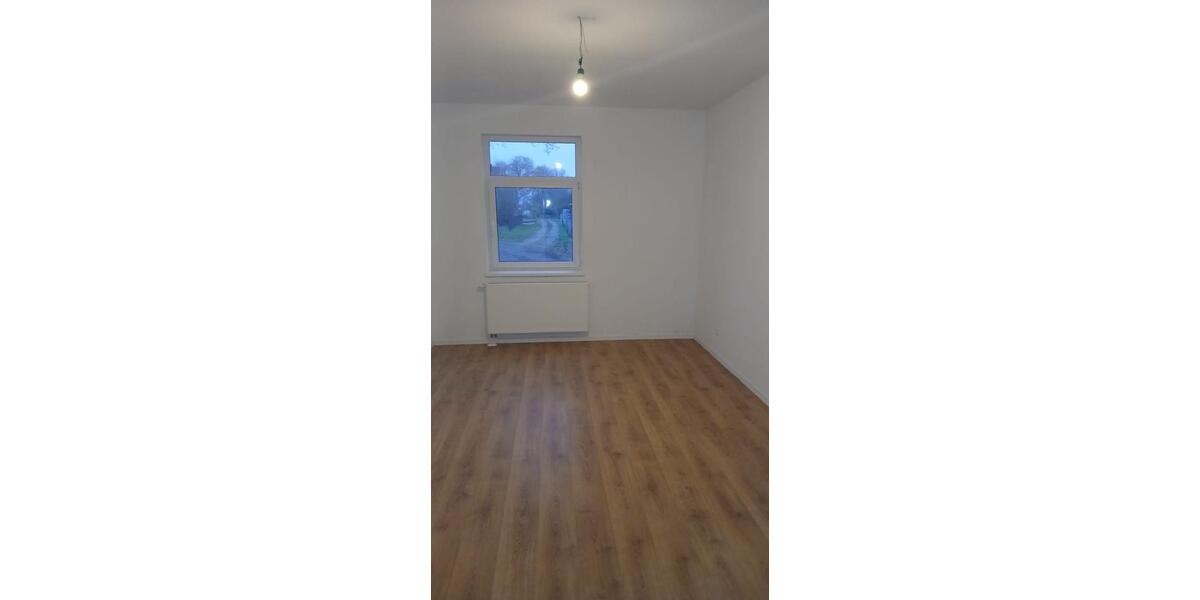 Etagenwohnung Neuenkirchen - 4 Zimmer, 120 m&sup2;, 1.200&euro; | Angebot:25870754