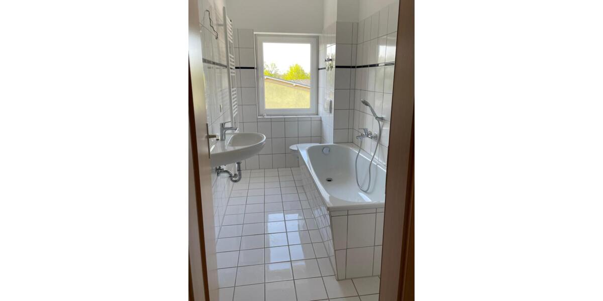 Hochparterre Garz/Rügen Rügen - 3 Zimmer, 60 m&sup2;, 450&euro; | Angebot:24983868