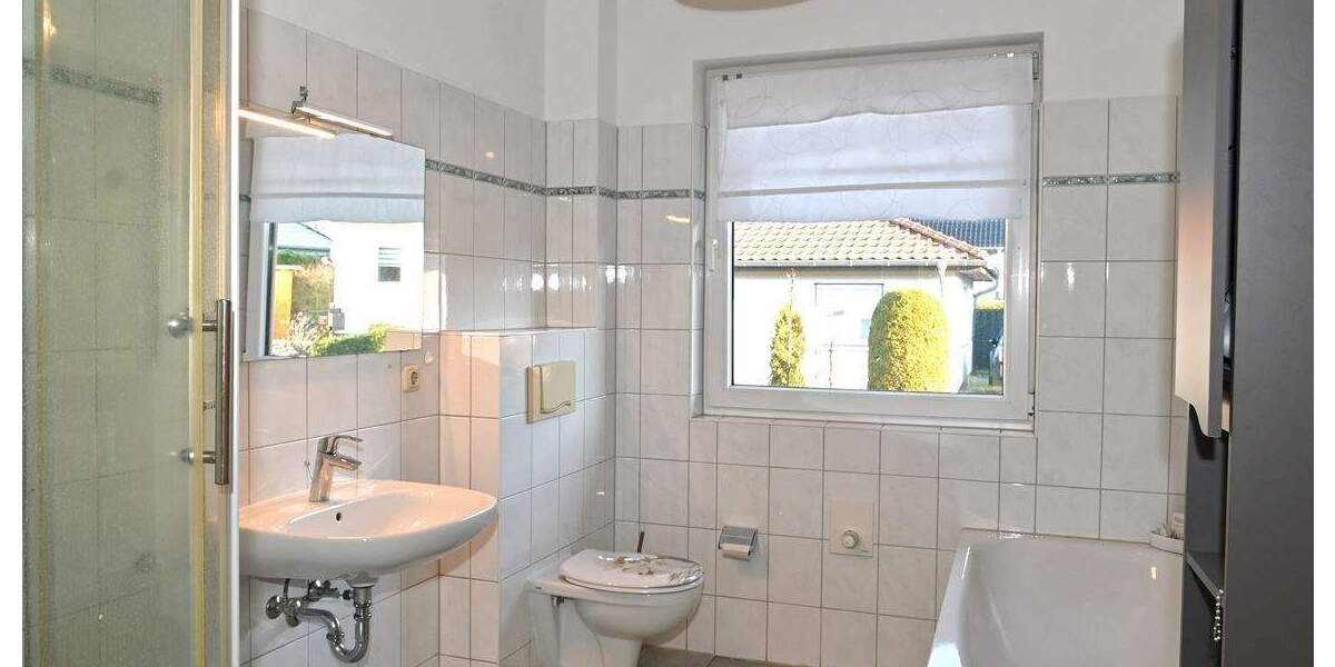 Doppelhaushälfte Stralsund Grünhufe - 3 Zimmer, 93 m&sup2;, 350.000&euro; | Angebot:25663903