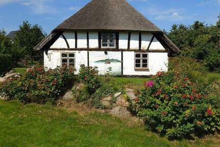 Haus Putbus Neuendorf - 4 Zimmer, 110 m&sup2;, 650.000&euro; | Angebot:25668707