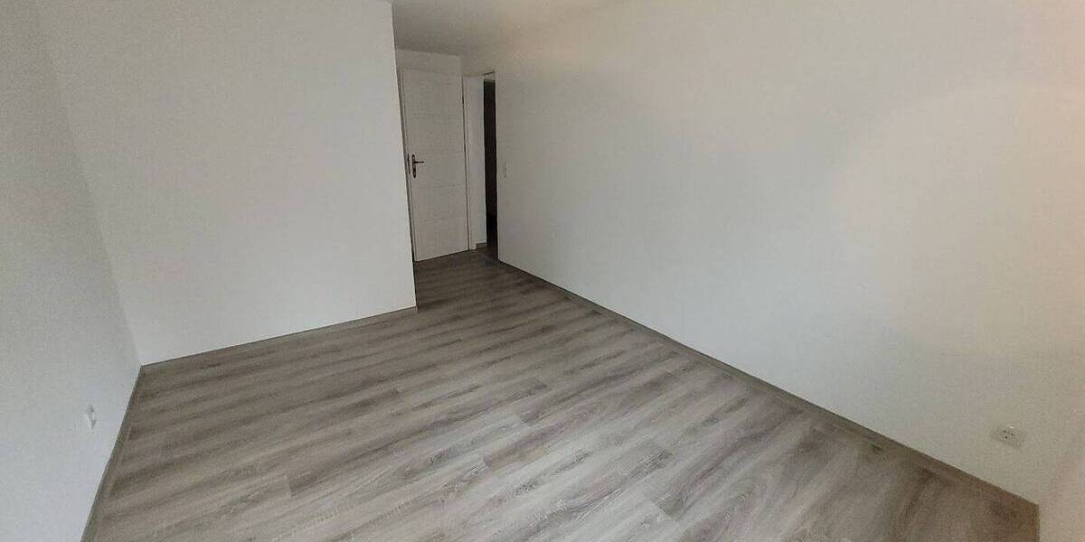 Etagenwohnung Stralsund Altstadt - 2 Zimmer, 44 m&sup2;, 399&euro; | Angebot:26082624