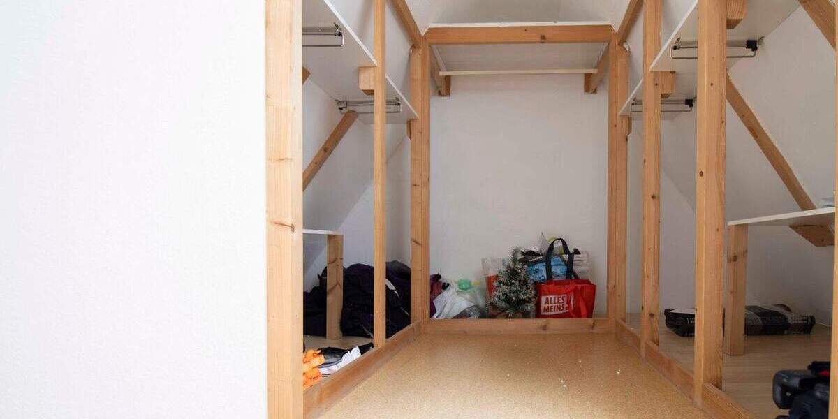 Einfamilienhaus Bergen auf Rügen Bergen - 5 Zimmer, 220.000&euro; | Angebot:25929037