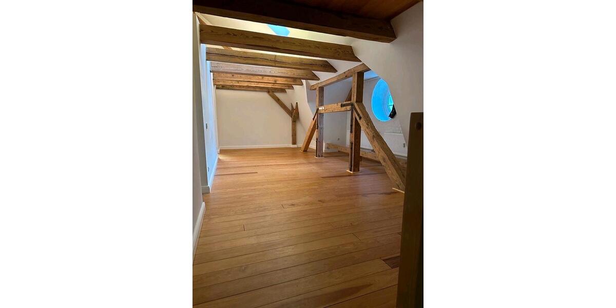 Dachgeschoßwohnung Steinhagen - 2 Zimmer, 84 m&sup2;, 960&euro; | Angebot:26527055