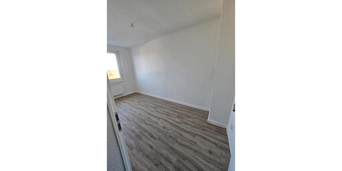 Etagenwohnung Bergen auf Rügen - 2 Zimmer, 43 m&sup2;, 370&euro; | Angebot:25923958