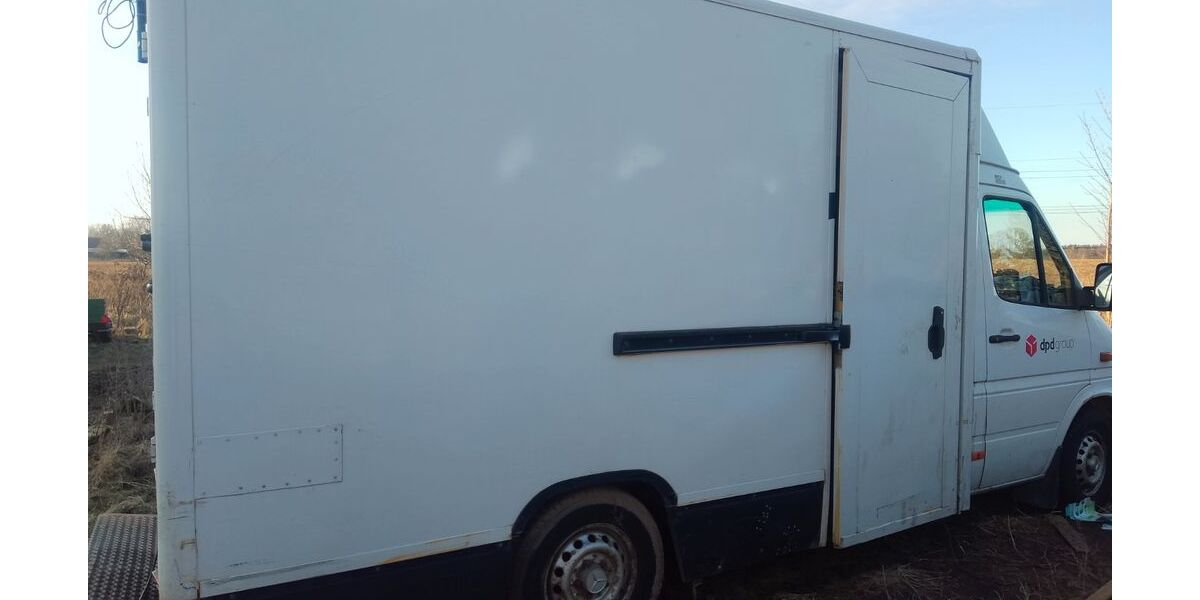 Mercedes-Benz Sprinter 360.000 km 2.300 &euro; Eixen 18334