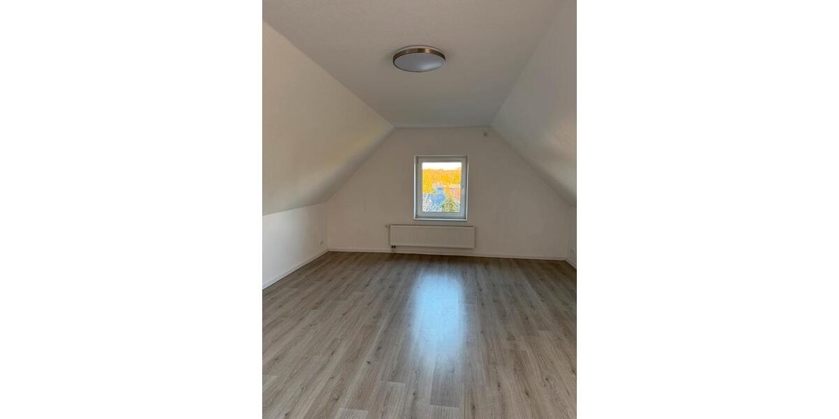Dachgeschoßwohnung Neuenkirchen - 1 Zimmer, 50 m&sup2;, 600&euro; | Angebot:26567863