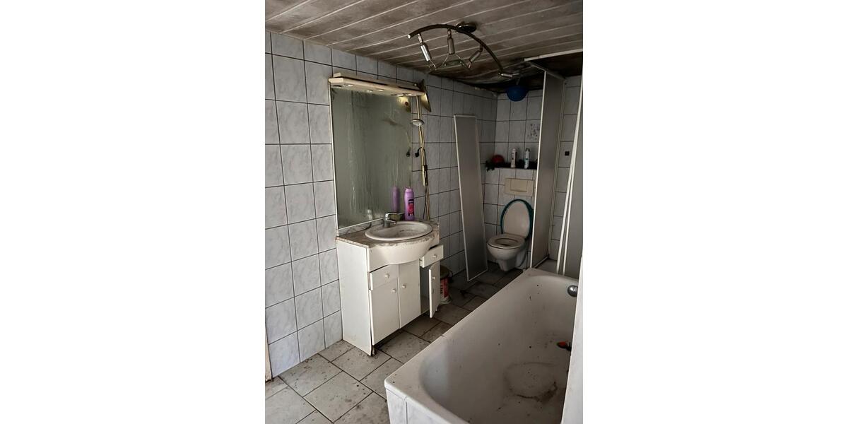 Einfamilienhaus Franzburg - 4 Zimmer, 90 m&sup2;, 60.000&euro; | Angebot:26340943