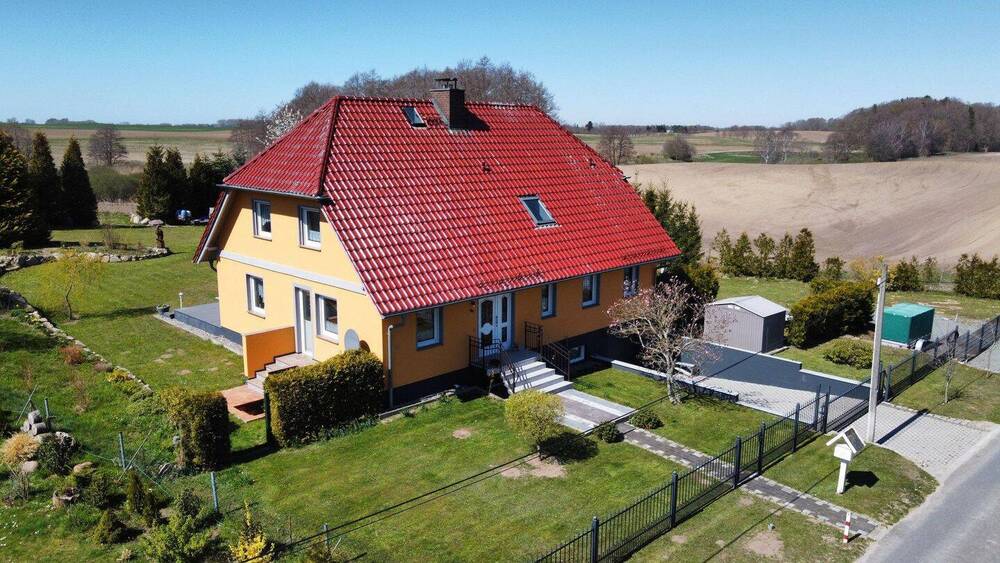Einfamilienhaus Garz auf Rügen Kniepow - 7 Zimmer, 220 m&sup2;, 595.000&euro; | Angebot:26290544