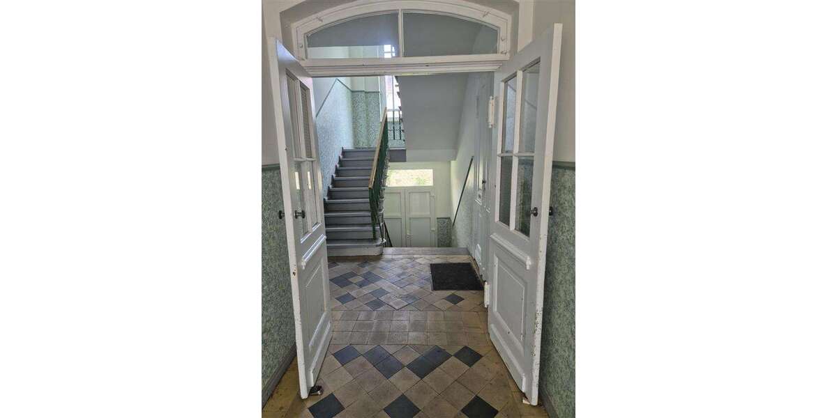 Etagenwohnung Stralsund Langendorfer Berg - 4 Zimmer, 86 m&sup2;, 855&euro; | Angebot:27085875