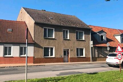 Haus Grimmen - 6 Zimmer, 120 m&sup2;, 68.000&euro; | Angebot:26818850