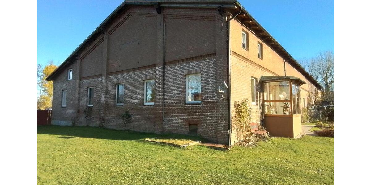 Doppelhaushälfte Neuenkirchen - 7 Zimmer, 277 m&sup2;, 430.000&euro; | Angebot:26587999