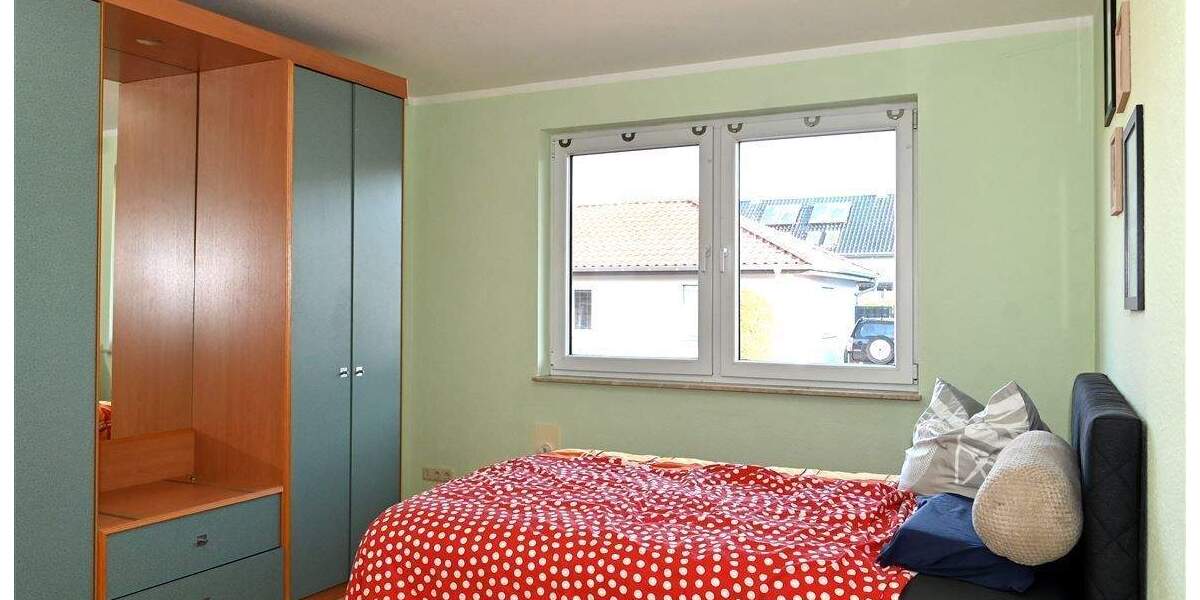 Doppelhaushälfte Stralsund Grünhufe - 3 Zimmer, 93 m&sup2;, 350.000&euro; | Angebot:25663903