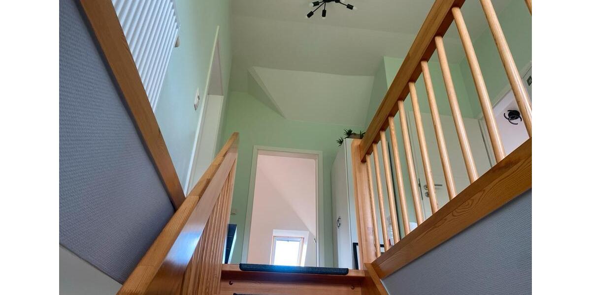 Dachgeschoßwohnung Sundhagen - 2 Zimmer, 50 m&sup2;, 650&euro; | Angebot:26489174
