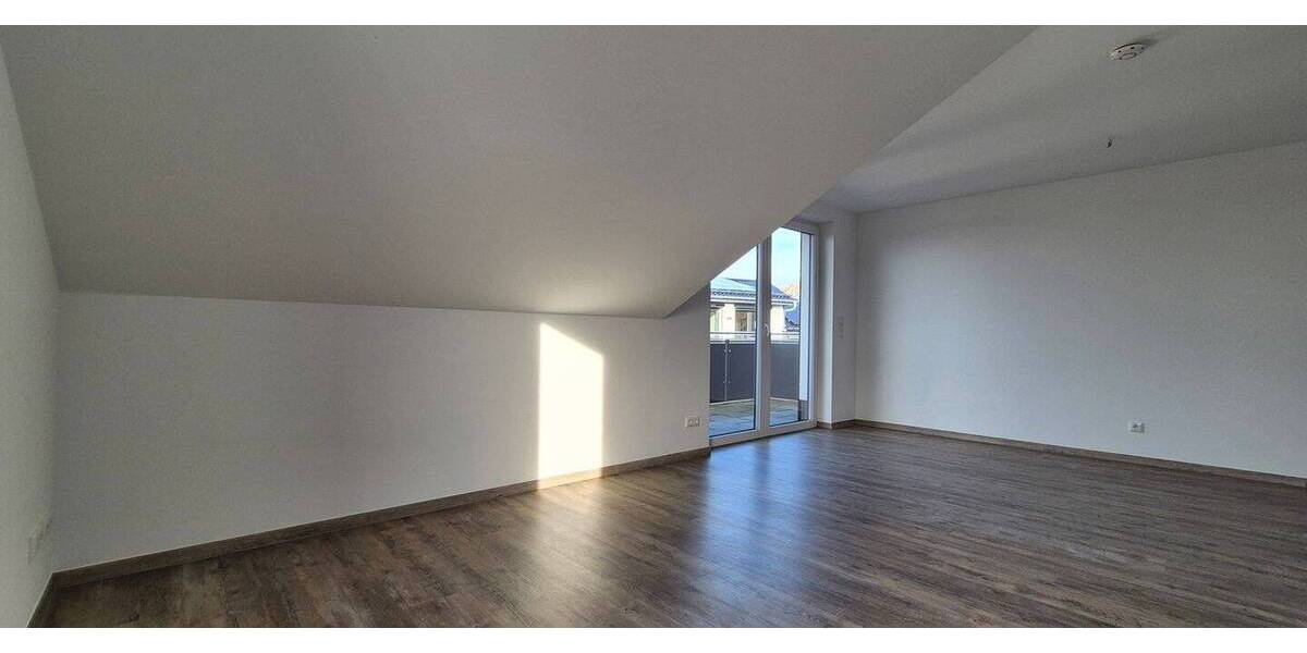 Etagenwohnung Bergen auf Rügen Bergen - 3 Zimmer, 84 m&sup2;, 925&euro; | Angebot:26694684