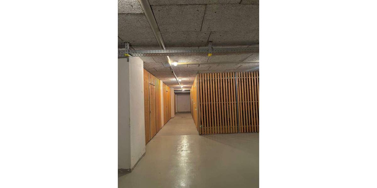 Etagenwohnung Stralsund Altstadt - 2 Zimmer, 72 m&sup2;, 720&euro; | Angebot:25682079