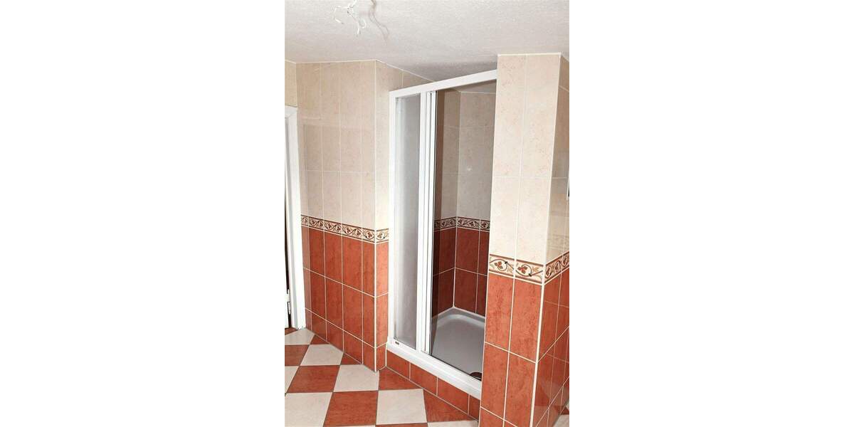 Etagenwohnung Stralsund Franken - 3 Zimmer, 107 m&sup2;, 980&euro; | Angebot:25834676