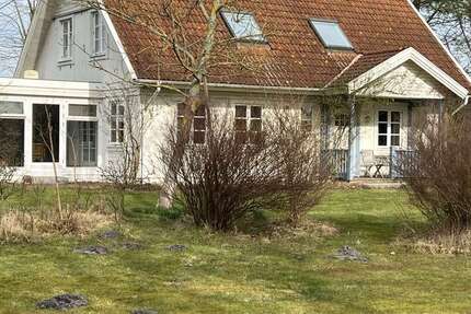 Haus Zingst - 4 Zimmer, 132 m&sup2;, 990.000&euro; | Angebot:25022156