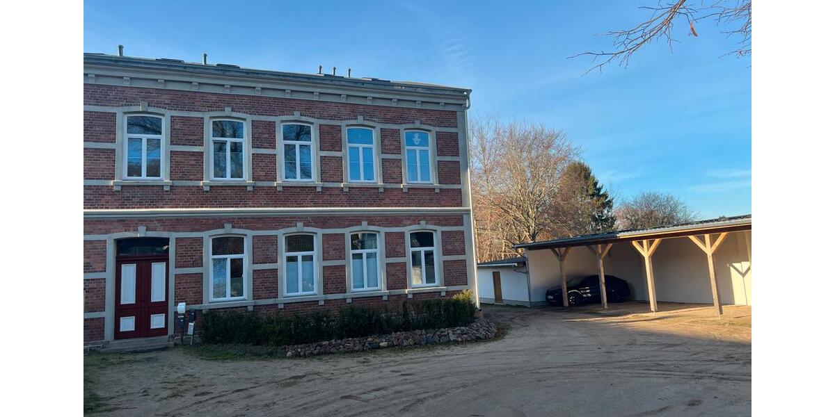 Dachgeschoßwohnung Putbus - 3 Zimmer, 104 m&sup2;, 1.250&euro; | Angebot:23246235