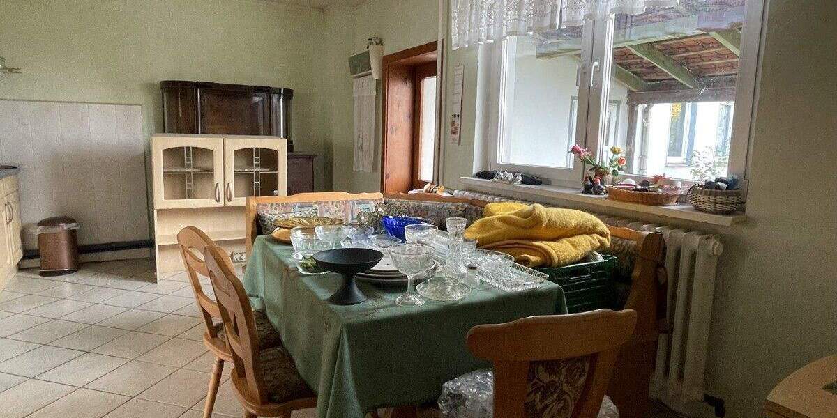 Doppelhaushälfte Eixen - 7 Zimmer, 161 m&sup2;, 198.000&euro; | Angebot:25678454