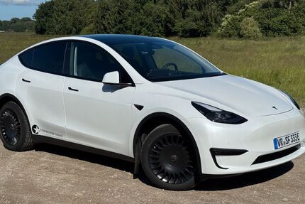 Tesla Model Y 65.400 km 31.600 &euro; Barth 18356