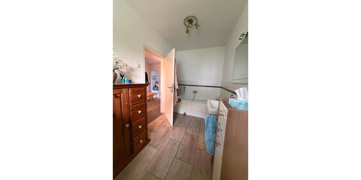 Bungalow Steinhagen - 4 Zimmer, 115 m&sup2;, 370.000&euro; | Angebot:26536238