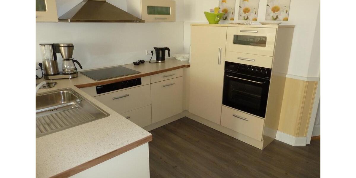 Erdgeschoßwohnung Bergen auf Rügen - 3 Zimmer, 75 m&sup2;, 1.200&euro; | Angebot:24980116