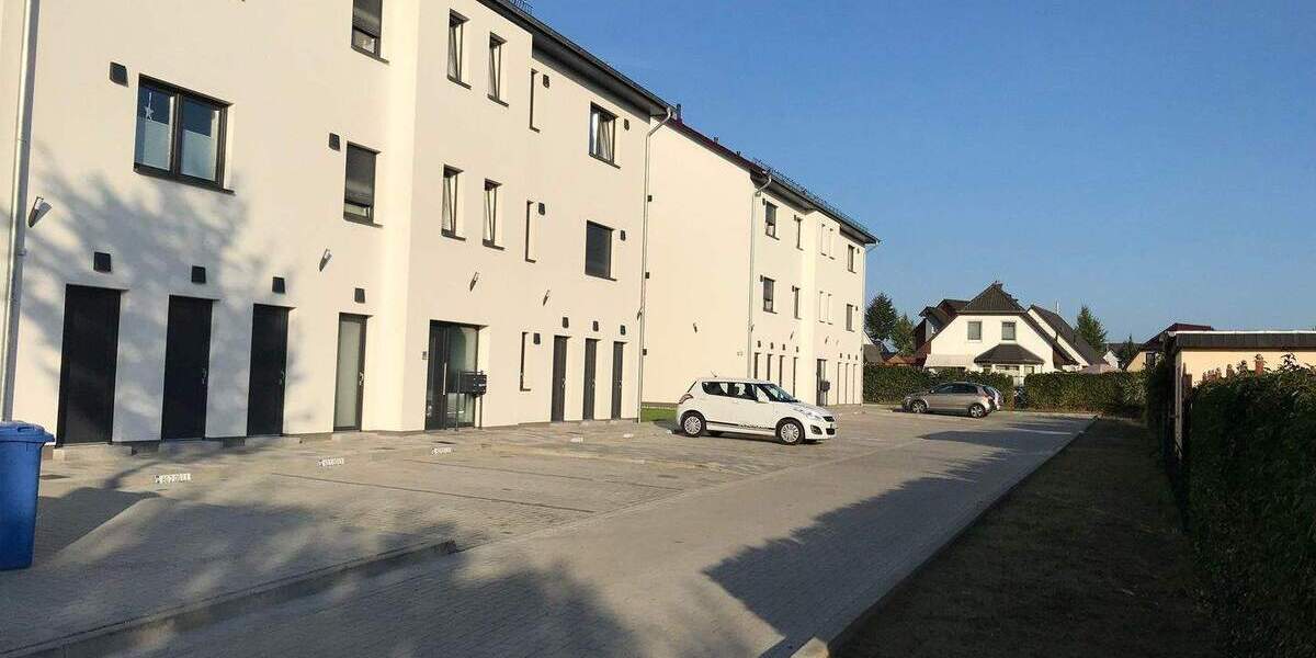 Etagenwohnung Stralsund Tribseer - 3 Zimmer, 90 m&sup2;, 1.170&euro; | Angebot:26105552