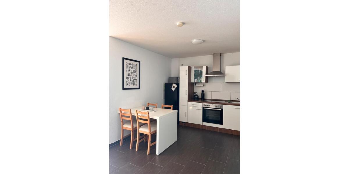 Etagenwohnung Stralsund - 2 Zimmer, 52 m&sup2;, 645&euro; | Angebot:25778274