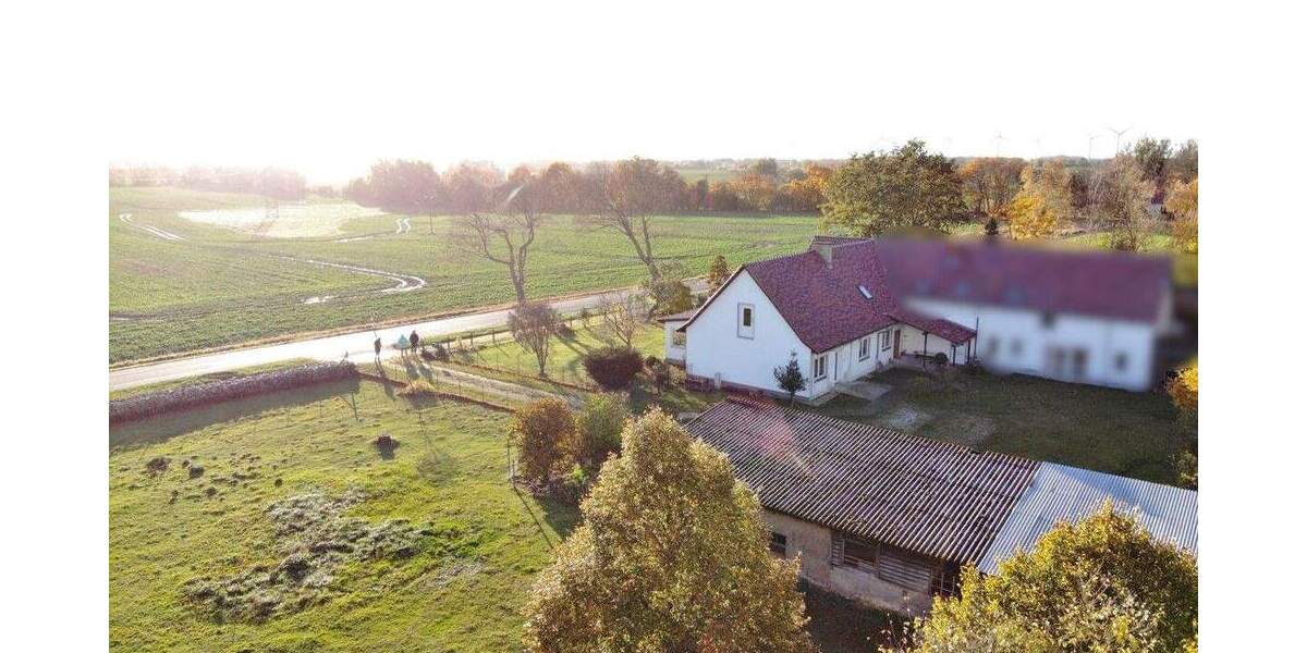 Doppelhaushälfte Eixen - 7 Zimmer, 161 m&sup2;, 198.000&euro; | Angebot:25678454