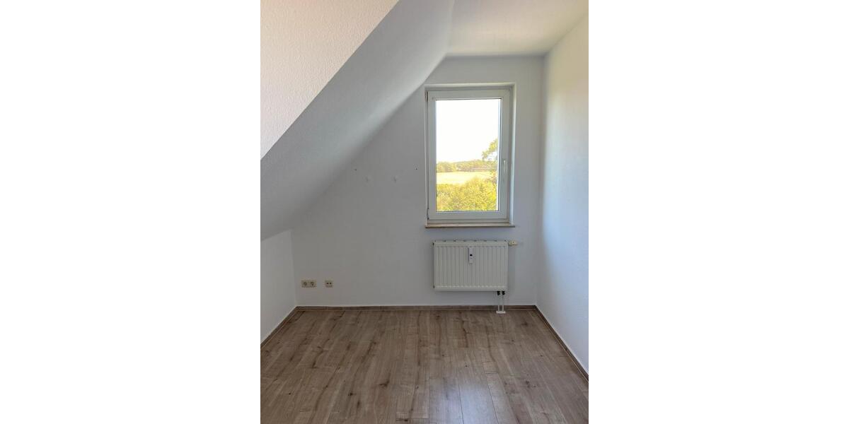 Etagenwohnung Franzburg - 3 Zimmer, 74 m&sup2;, 481&euro; | Angebot:25363340