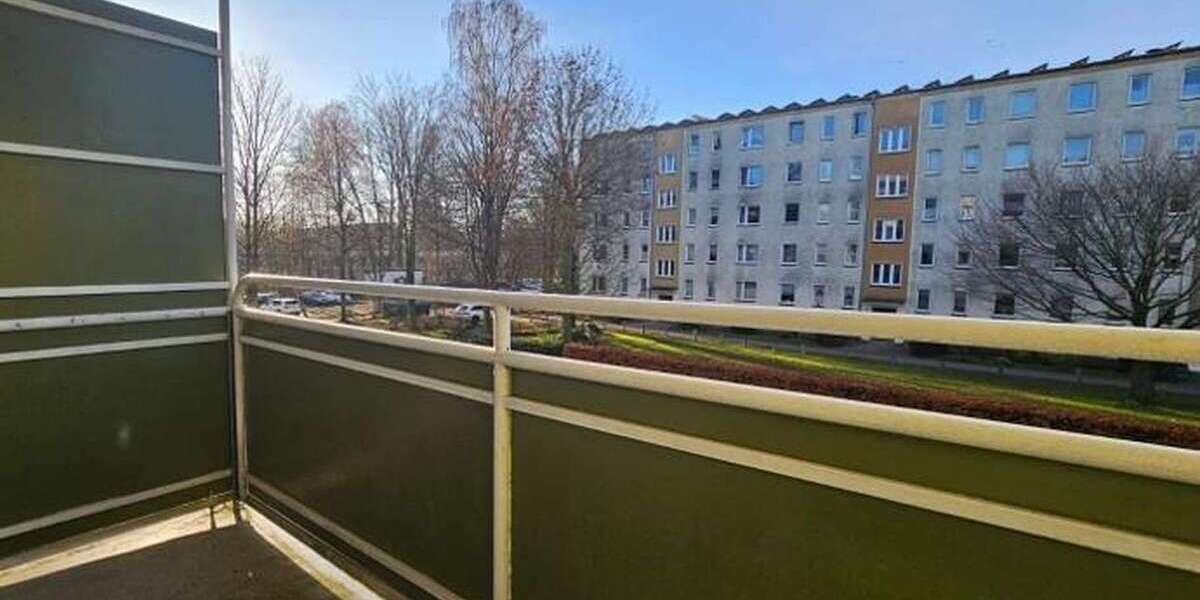 Etagenwohnung Stralsund Knieper - 3 Zimmer, 61 m&sup2;, 109.000&euro; | Angebot:26732803