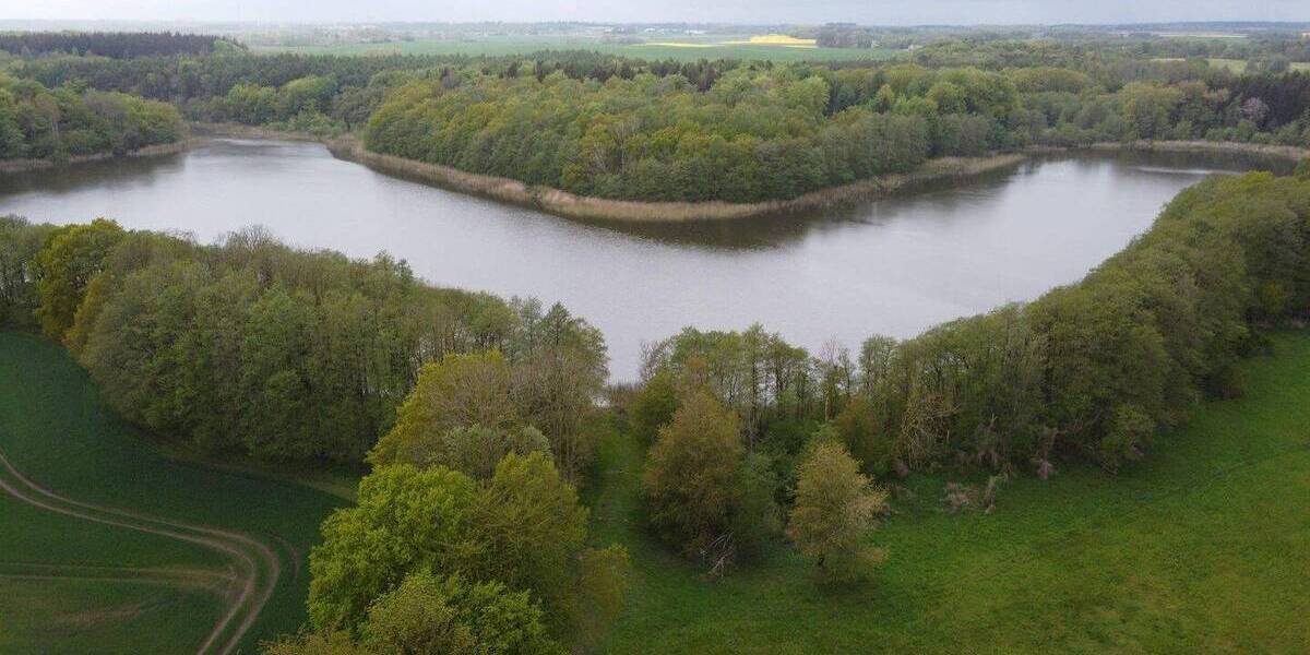 Einfamilienhaus Garz auf Rügen Kniepow - 7 Zimmer, 220 m&sup2;, 595.000&euro; | Angebot:26290544