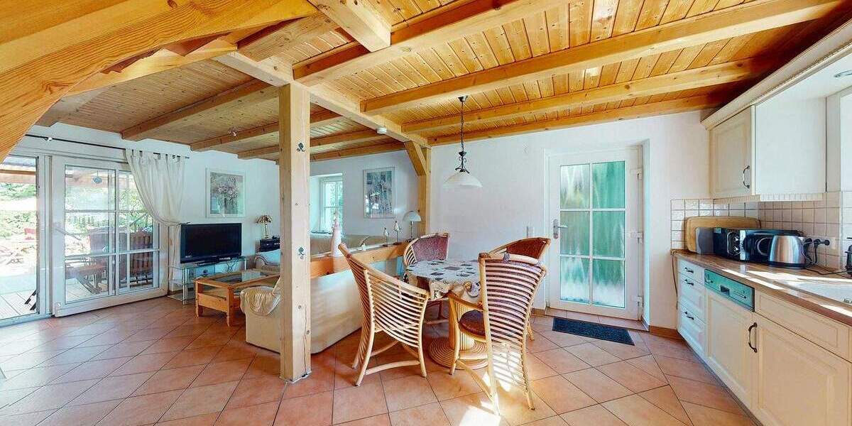 Mehrfamilienhaus, Wohnhaus Schaprode Poggenhof - 8 Zimmer, 178 m&sup2;, 475.000&euro; | Angebot:25708596